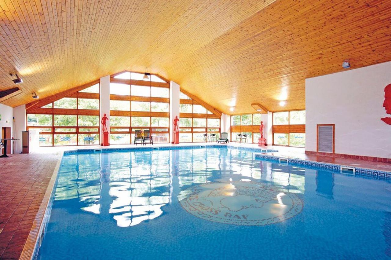 Bowness 45 - 2 bedroom Lake Windermere Lodge Buitenkant foto
